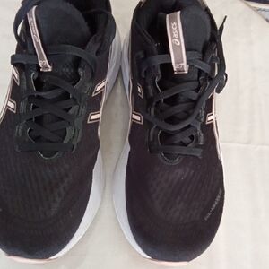 ASICS Women's Black and Light Pink Athletic Shoes